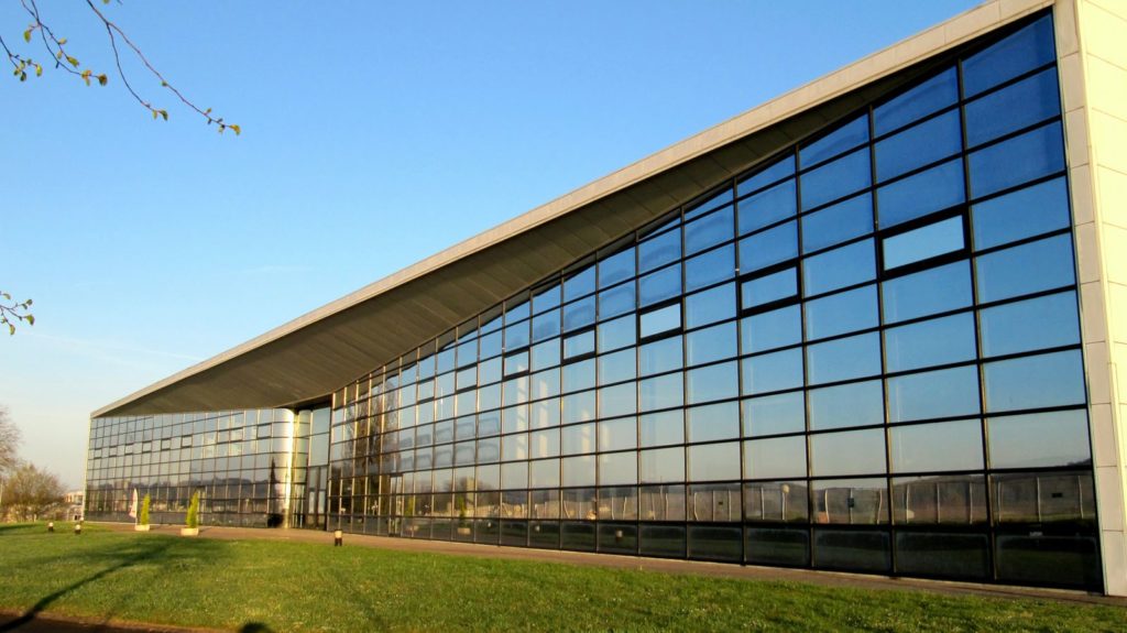 vitrage-sans-tain-batiment