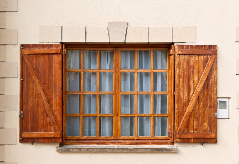 menuiserie-bois-fenetre