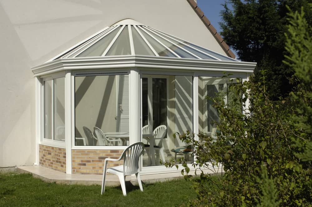 veranda-bioclimatique-vitre